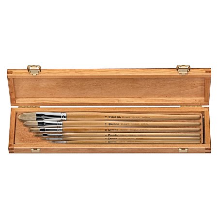 Escoda wooden set 4700 with 6 Clasico Bristle Brushes